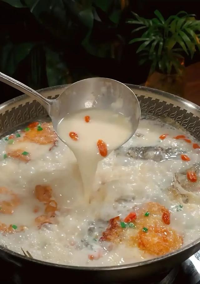 摸鱼的开心+吃鱼的满足=济南假期的双倍快乐！