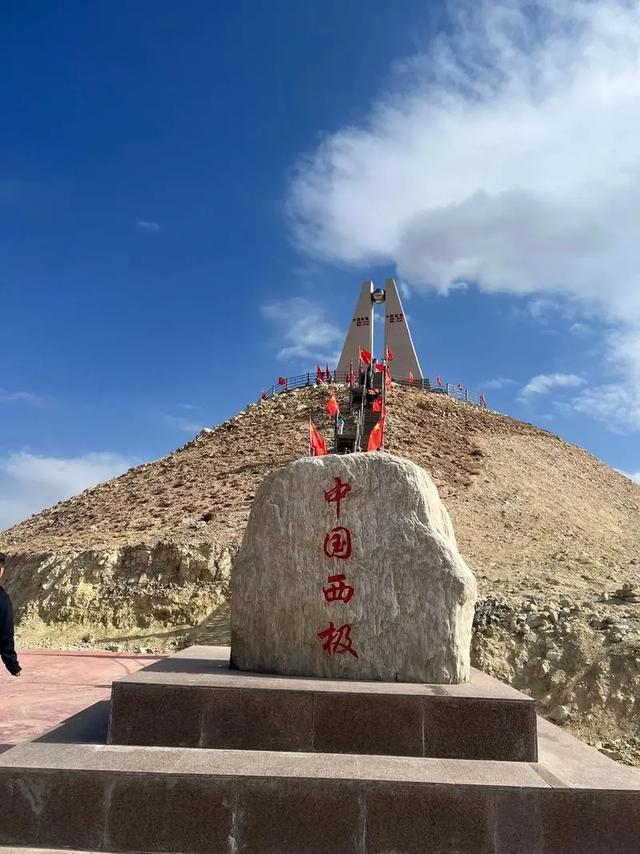 去中国最西端，看晚上11点的日落！99%的人一辈子都去不了的地方