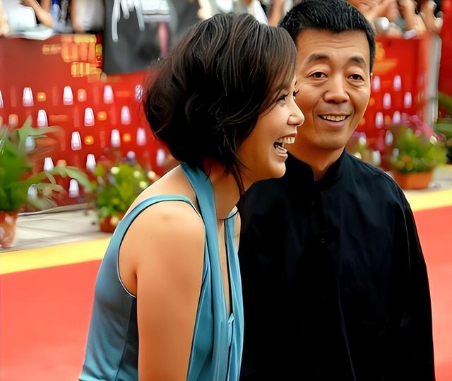 互相出轨、各玩各的！结婚32年后，蒋雯丽夫妇终于遭到了“反噬”