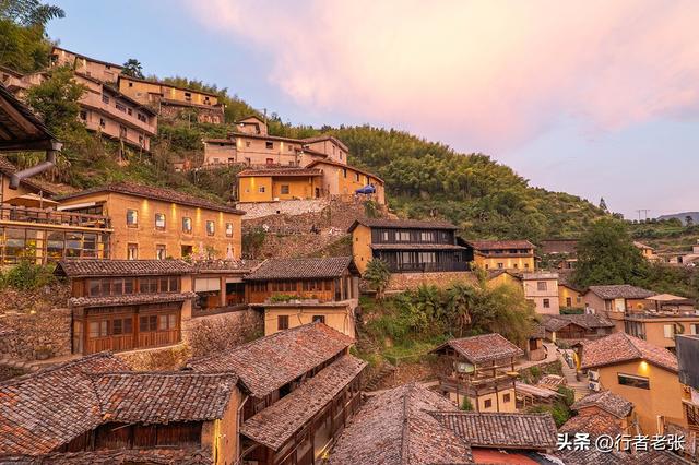 走遍浙江古村落，丽水松阳山里藏着一座600年“崖居式”特色古村
