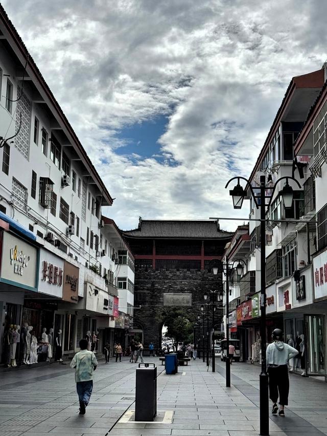 世界上只有中国安徽省池州市才有的全球“独一无二的10大奇景”