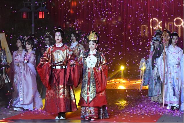 平乐古镇七夕攻略｜秋日初咖 活动纷呈