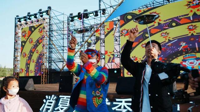 市集、表演、说唱……长春这场嘉年华，太热闹了