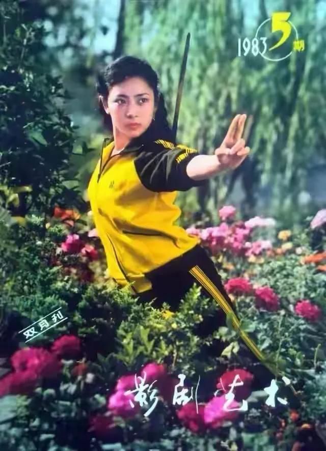黄秋燕近况曝光！二婚后幸福，俩女儿回北京工作，对李连杰已释然