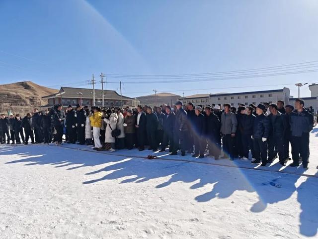 冰雪为媒，欢乐相聚——临潭古战冰雪世界正式运营