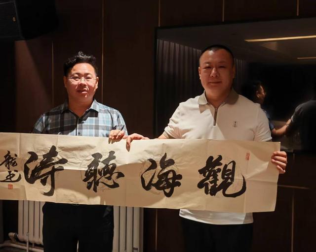 著名文化学者张龙哈尔滨打卡，邀客共品龙江风情