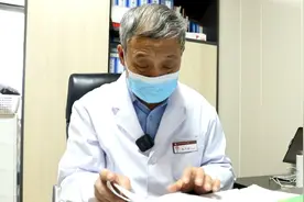 杜万君：抑郁症患者千万别碰这3种食物，否则越来越严重！图片