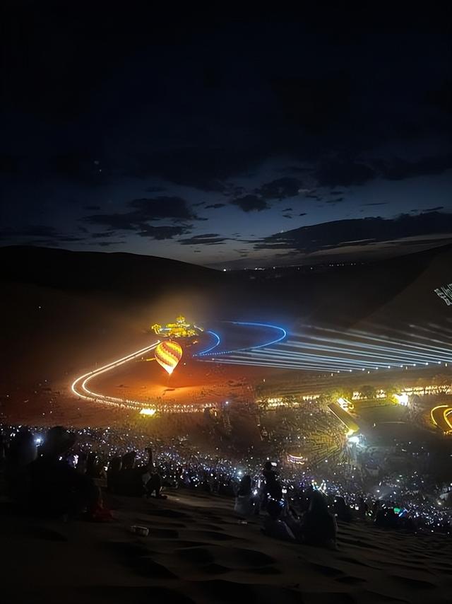 自驾青甘大环线 7 天，我治好了 3 年焦虑：戈壁星空下，敢和自己和解