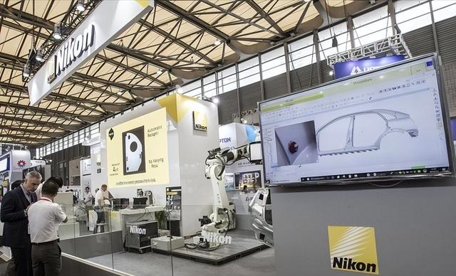 断供光刻机保修服务，在华设备明年瘫痪？外媒：弯道超车失败了