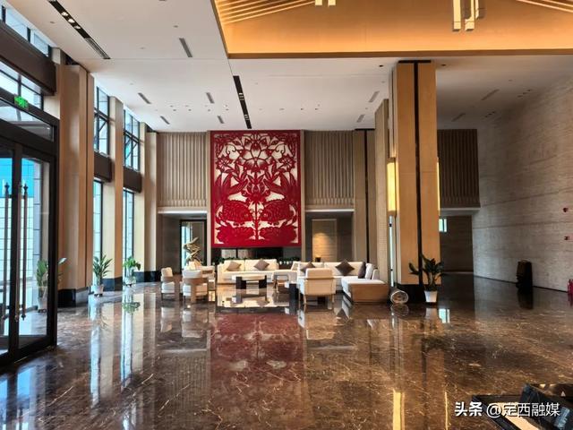 渭源半马：天然空调房里的奔跑