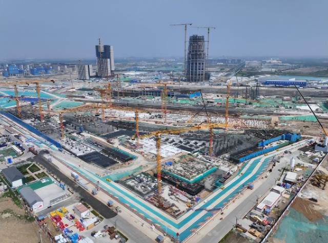 西方专家：中国不可怕，可怕的是中国投资6700亿只为建设一座新城