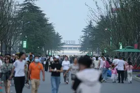 合肥园博园日客流突破32万图片