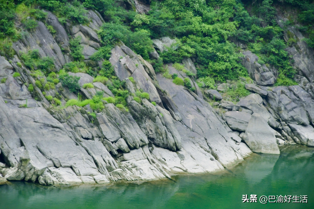 张飞古道封了？北碚人偷偷笑：这条平替路线藏着千年古刹和北海