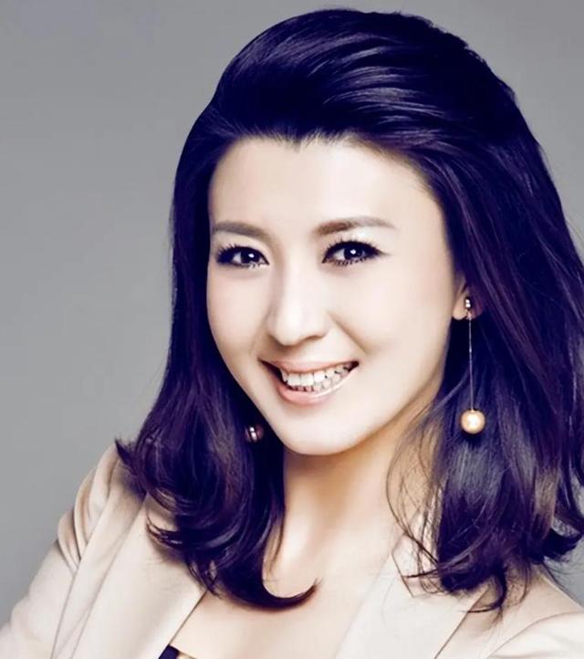 重罚！偷税	、背人命债	，被官方彻查后首露面的闫学晶 迎来最终结局