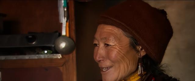 喜马拉雅山神秘的村落，女人成年后，要么嫁给陌生人要么当尼姑
