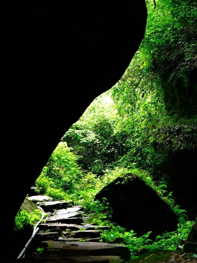 3刷这条野趣十足的徒步路线，成都1.5h可达，冷门清幽！