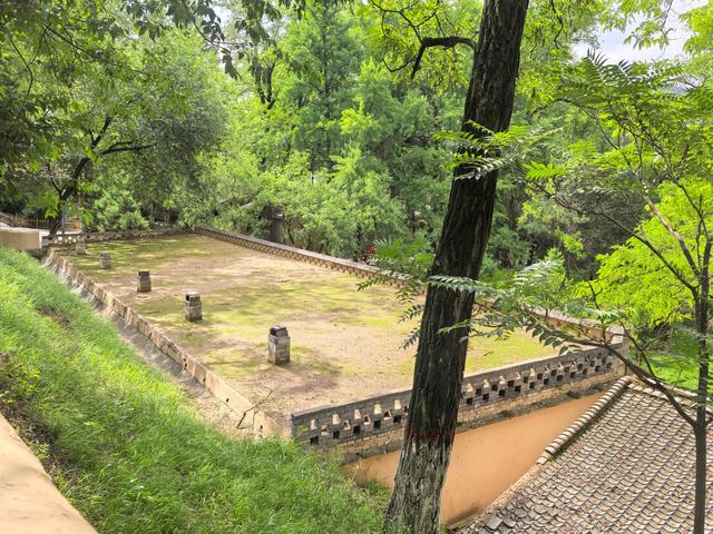 枣园是毛主席在延安的最后居住地，自此再未回延安，景区的看点？