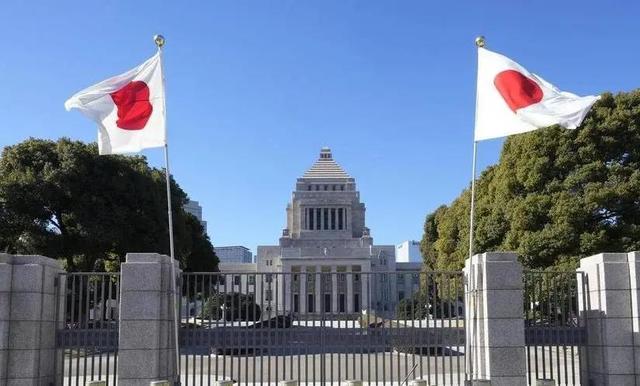 下台已成定局？高市没想到，还没撤回谬论，日本检察机关收到控告