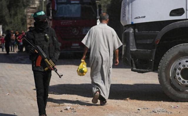 哈马斯侮辱人质遗体，内塔尼亚胡大怒，以色列要重启加沙战争？