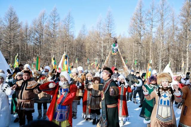 冷极燃情启新季 2025-2026内蒙古自治区冰雪旅游季暨呼伦贝尔冬季旅游启动仪式在根河市举行