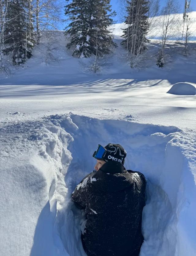 千万别小瞧一个冬天还能在新疆找到厕所的人