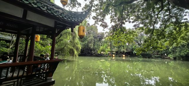 陆游的心路:从沈园到罨画池再到文君井