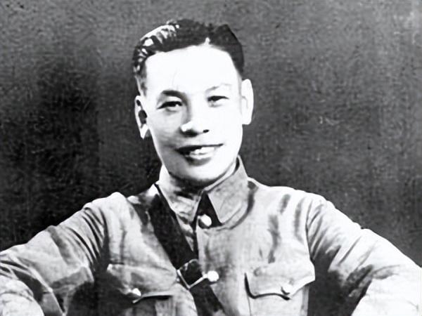 1988年蒋经国去世，银行存款被公开，账户余额让蒋孝勇大吃一惊