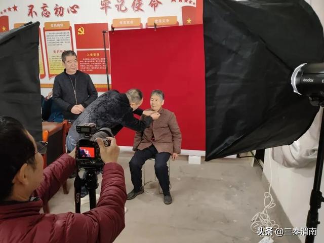 渭南:文化惠民 情暖重阳|大荔文旅志愿服务温暖老人秋日时光