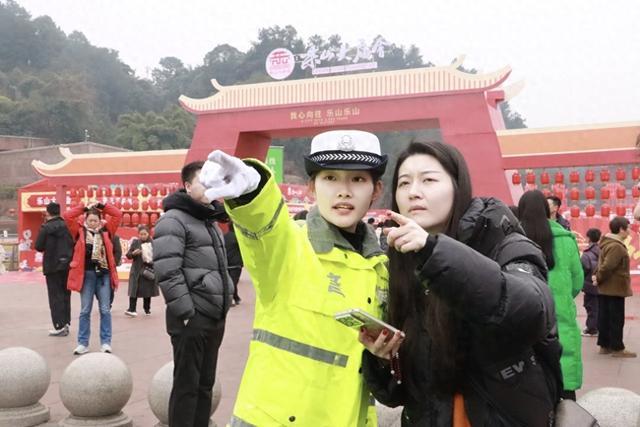 川西南春节拼文旅：乐山流量登顶，三城王炸夹击，谁能笑到最后？