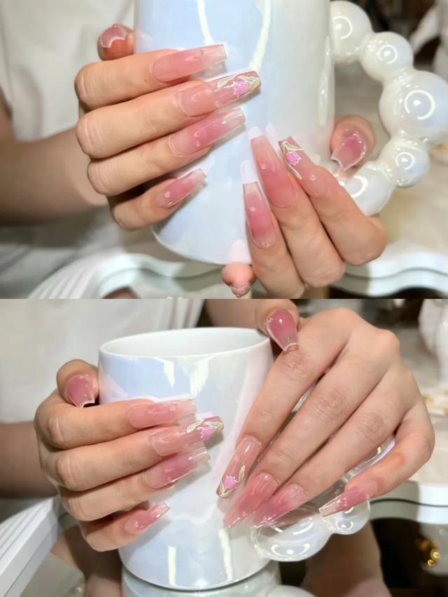 延长胶五瓣花美甲图 2026年用延长胶怎么做指甲 延长胶五瓣花美甲图 2026年用延长胶怎么做指甲