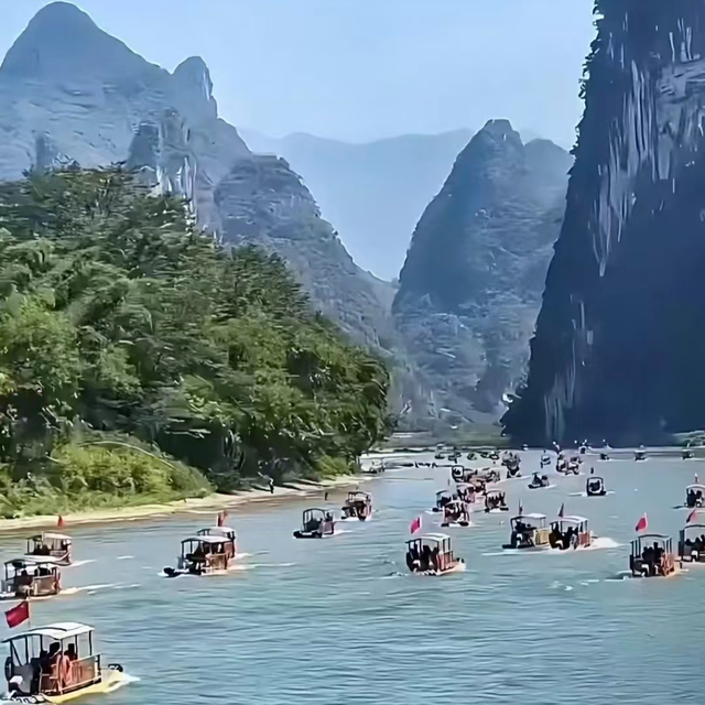 国庆节黄金周，全国最堵十大景区出炉：一眼望不到边的人头