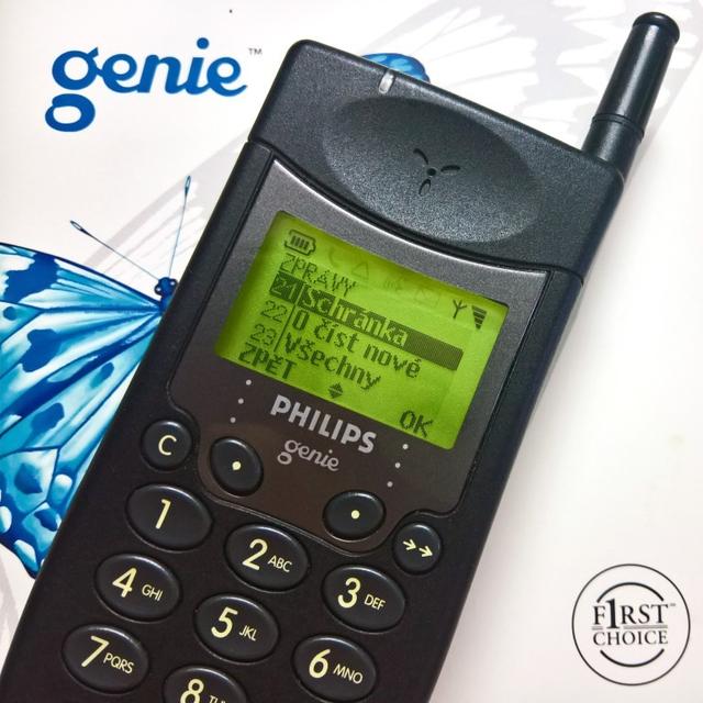通信历史连载826-世界第一部语音拨号的手机-Philips genie-1999年