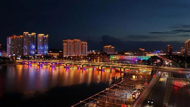 主题夜游、沉浸表演、烟花……吉林的夜，“游”点东西！