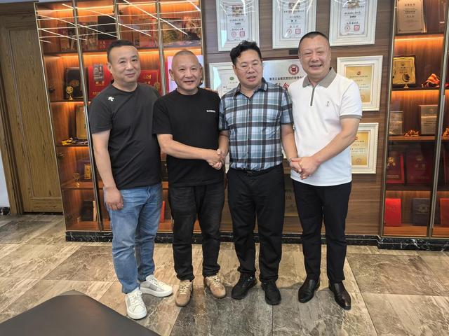 著名文化学者张龙哈尔滨打卡，邀客共品龙江风情