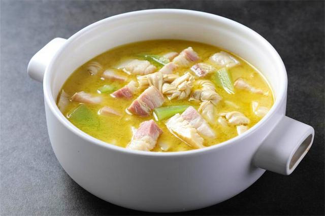 花胶鲍鱼干贝乳鸽汤 2026年花胶鲍鱼海参干贝鸽子汤