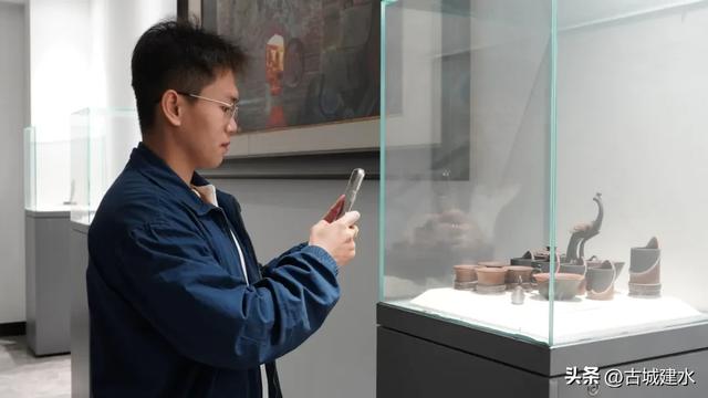 建水紫陶博物馆获评国家AAA级旅游景区