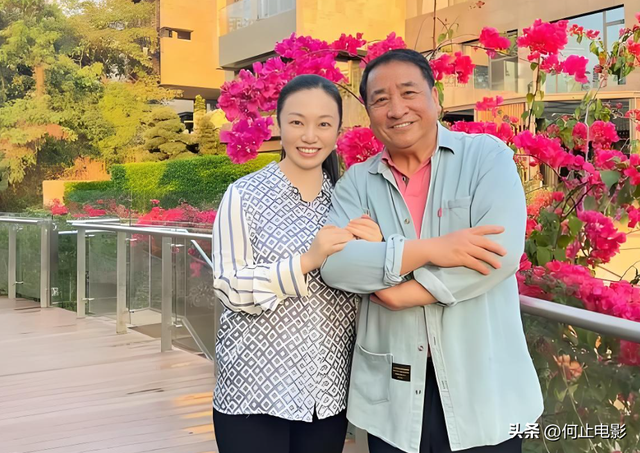 75岁姜昆：我最大的遗憾就是女儿46岁还没结婚，养子反倒成为骄傲