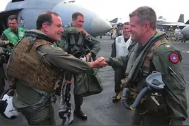 多谋好战的美海军太平洋舰队司令——塞缪尔·帕帕罗海军上将图片