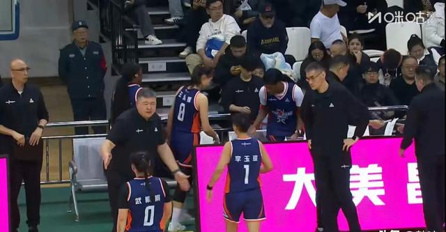 WCBA联赛：山西、北京取得赛季首胜，陕西女篮成A组唯一不胜球队