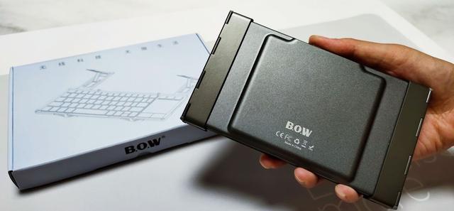 BOW双模折叠键盘，键鼠一体轻装出行，三折叠果然更便携！