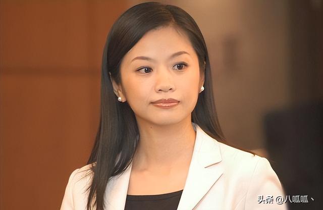 瑞幸咖啡实控人黎辉：父亲是原兰州军区副司令，妻子是知名主持人