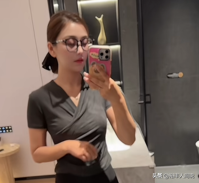 曝安徽“女神”卡友王迪去世，仅37岁，友人曝原因，名下三辆德龙