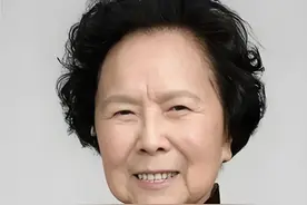 导演杨洁：40岁带3个孩子嫁给29岁男友，王崇秋：我认定你了图片