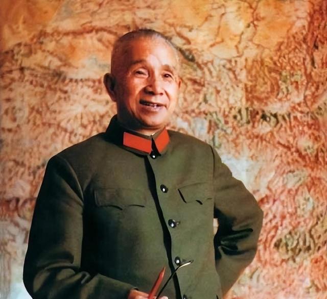 59年，粟裕缺席中央军委会议，毛主席拍案大怒：你们谁有他的本事