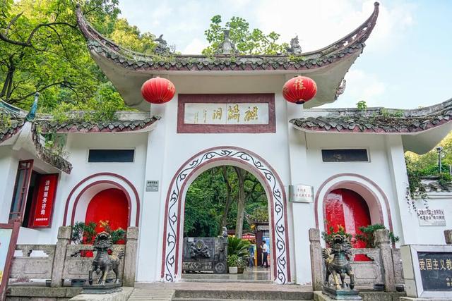 淡季来封神的地方，本地人清空收藏夹的的玩乐清单就看这篇了
