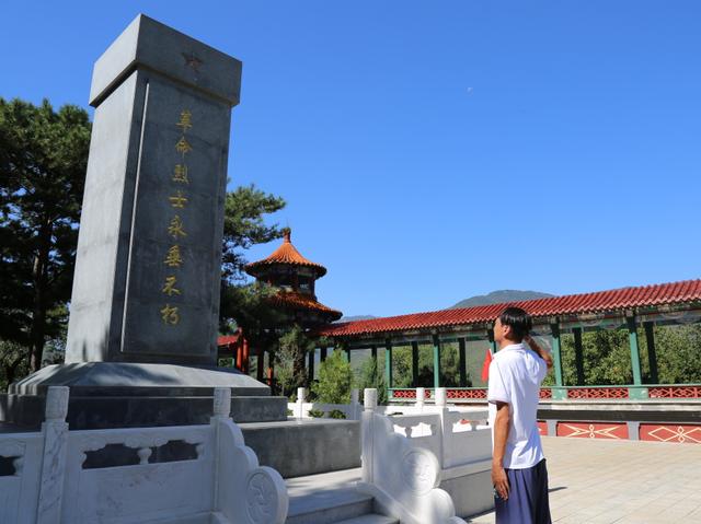 房山区第二届红色足迹山地徒步团体赛成功举办