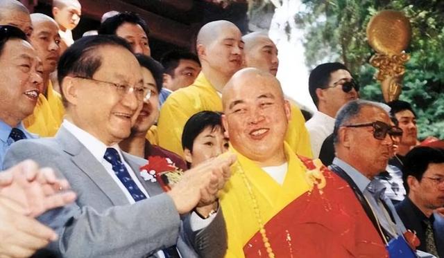 释永信被查第8天，恶心一幕出现，王诗龄受牵连，评论区不堪入目