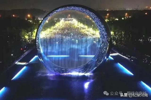 全国文明城市全国百强县商丘市永城走笔之日月同辉“大戒指”