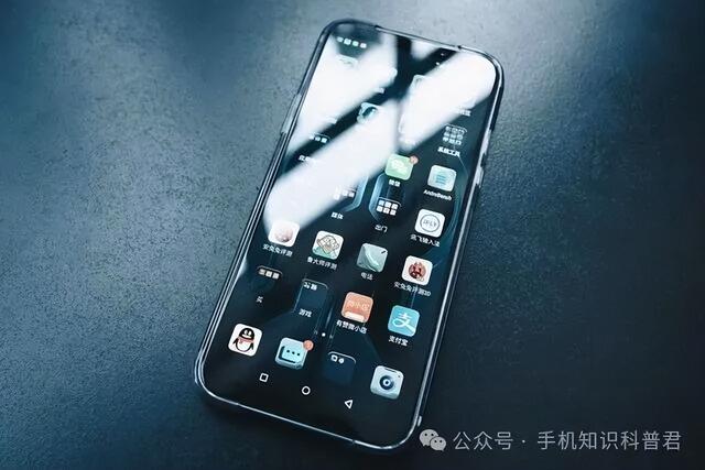 手机最好不要安装这三大软件 占用内存，还会让手机变卡顿