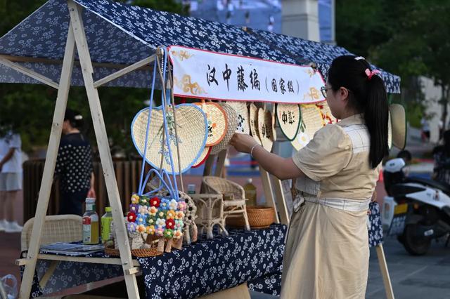 还没打卡？2025汉中秦岭熊猫音乐嗨唱季，本周末上演谢幕狂欢~